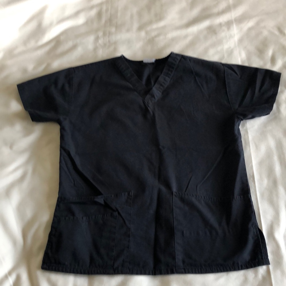 🔴Black Scrub Top